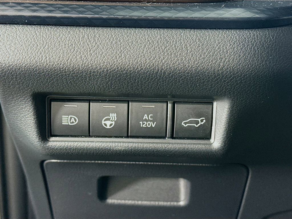 Used 2025 Toyota Grand Highlander MAX Platinum image 10