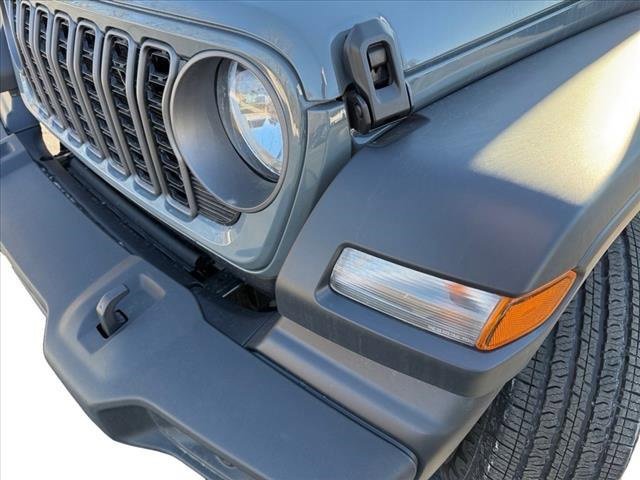 New 2025 Jeep Wrangler Sport S image 23