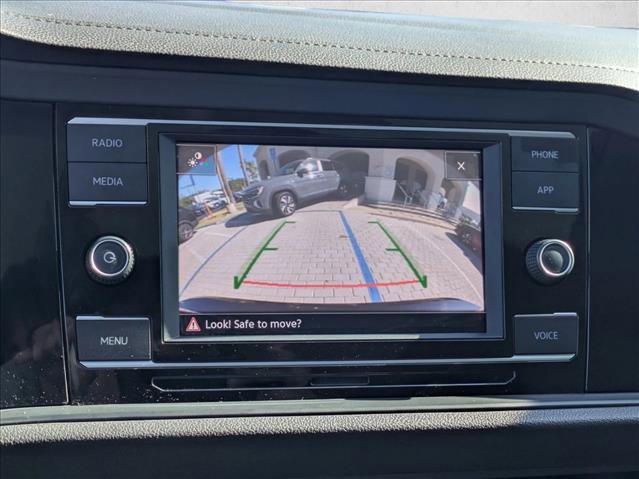 Used 2021 Volkswagen Jetta SE w/ SE Cold Weather Package image 20