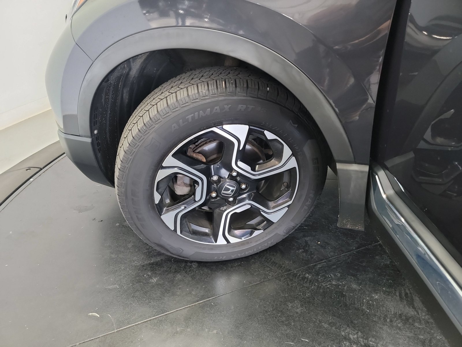 Used 2017 Honda CR-V Touring image 30