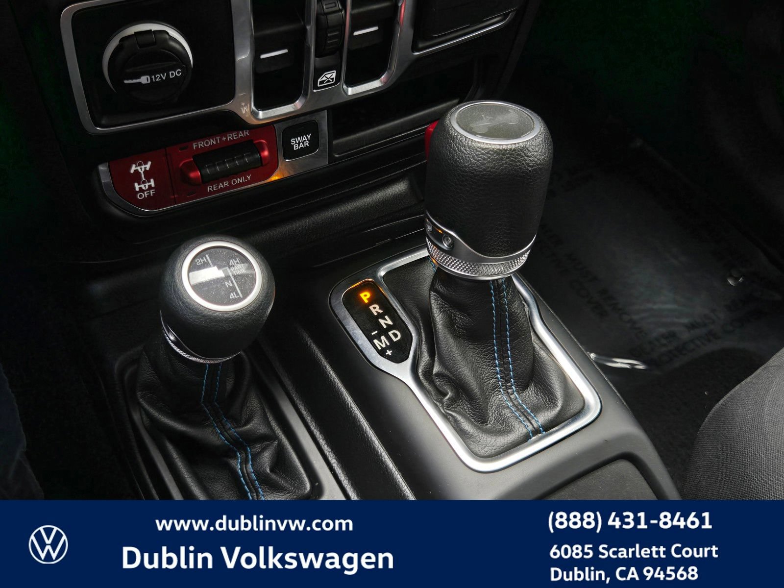 Used 2023 Jeep Wrangler Unlimited Rubicon 4xe w/ Cold Weather Group AWD/4WD image 21