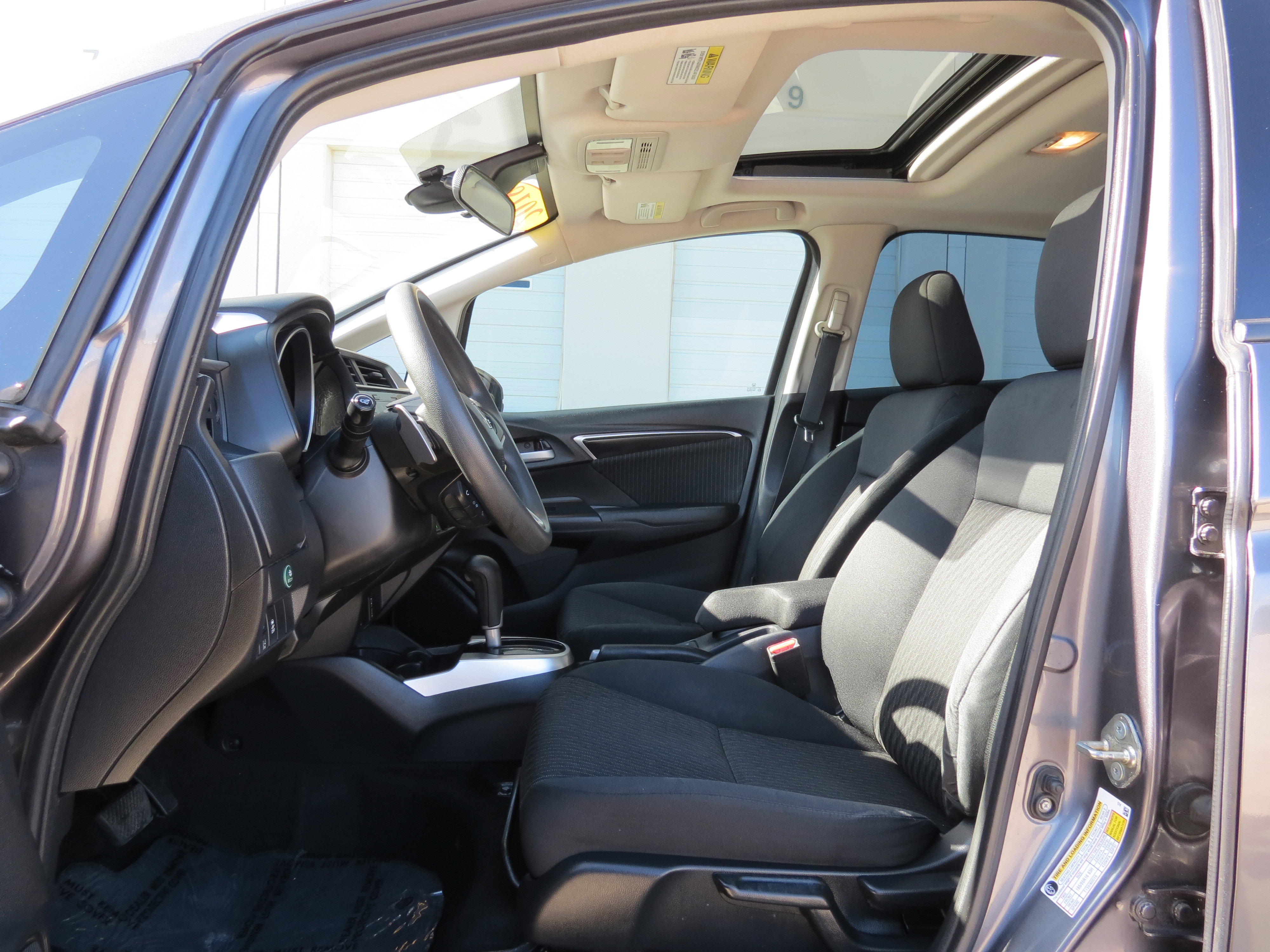 Used 2018 Honda Fit EX image 26