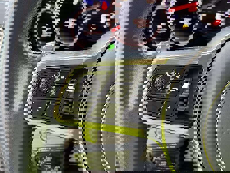 Used 2023 Porsche Cayenne S Platinum w/ Premium Package Plus image 32