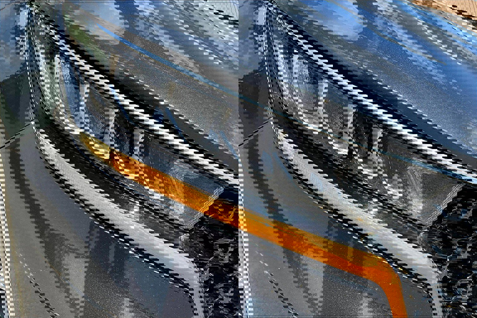 Used 2022 Kia Sorento LX image 27