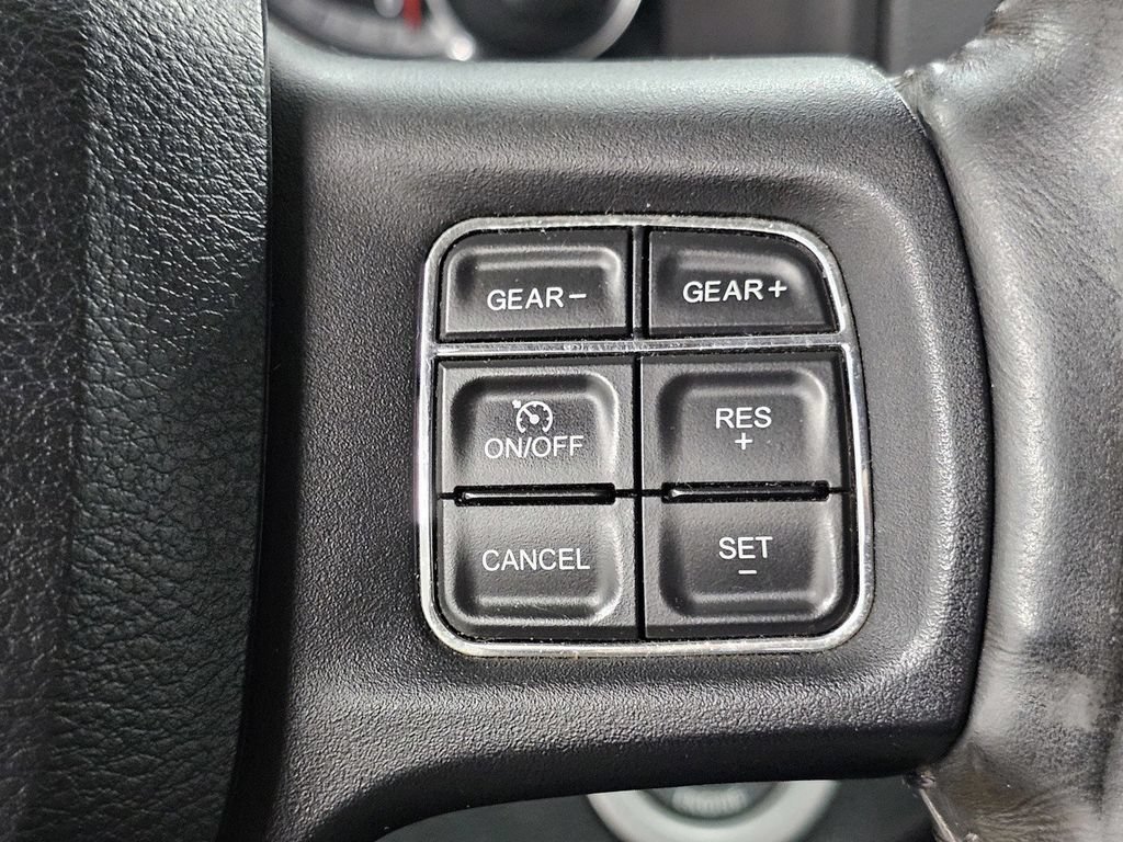 Used 2015 RAM 1500 Big Horn AWD/4WD image 39