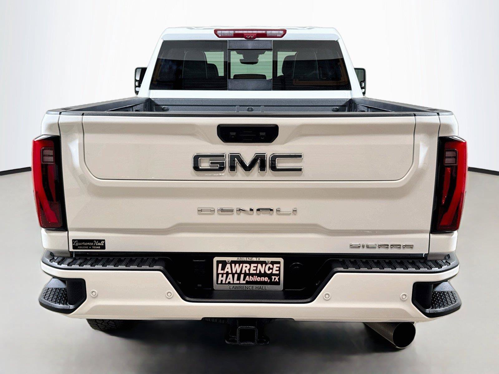 Certified 2026 GMC Sierra 2500 Denali Ultimate AWD/4WD image 37