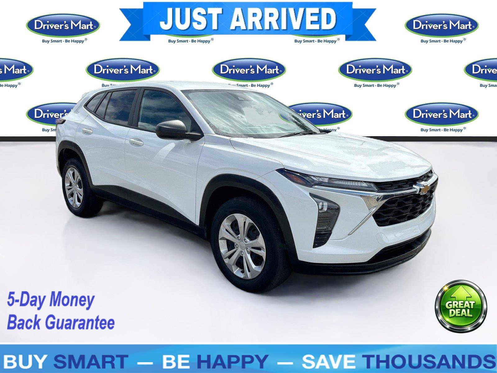 Used 2025 Chevrolet Trax LS FWD image 1