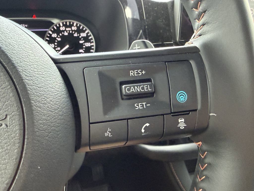Used 2025 Nissan Pathfinder Rock Creek AWD/4WD image 31