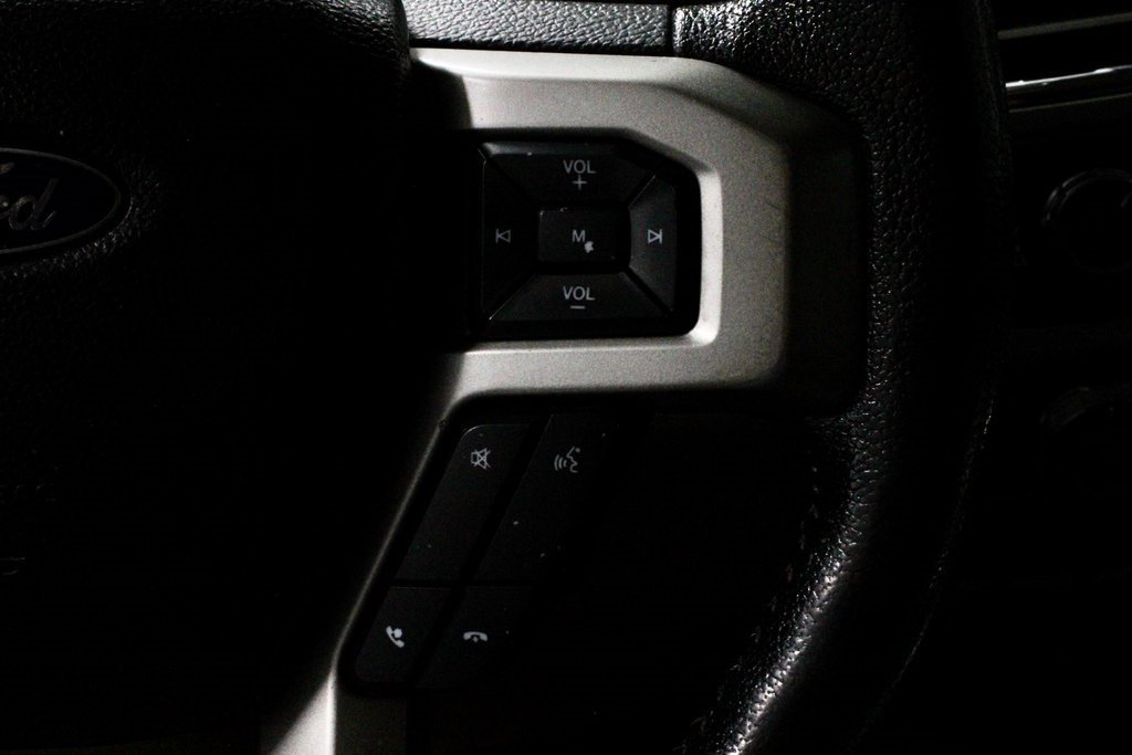 Used 2016 Ford F150 Lariat w/ Equipment Group 502A Luxury image 31