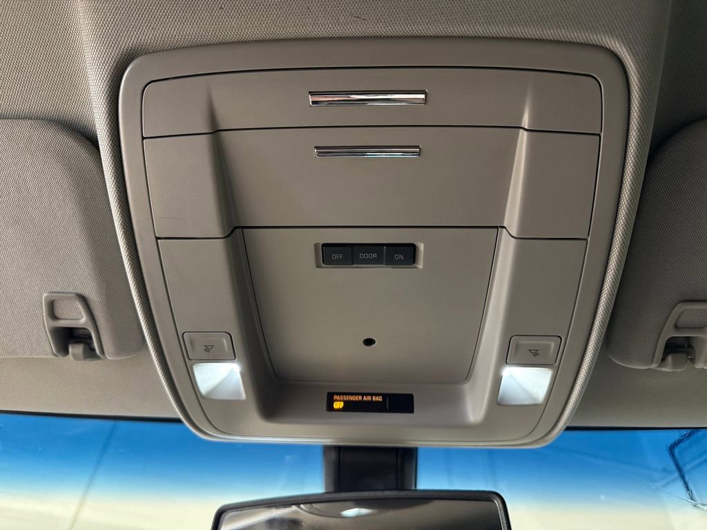 Used 2020 Chevrolet Tahoe 4WD image 16