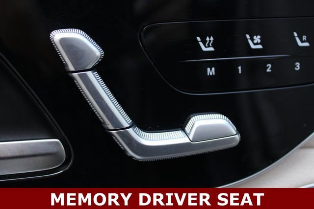 Used 2023 Mercedes-Benz EQS 580 4MATIC SUV image 4