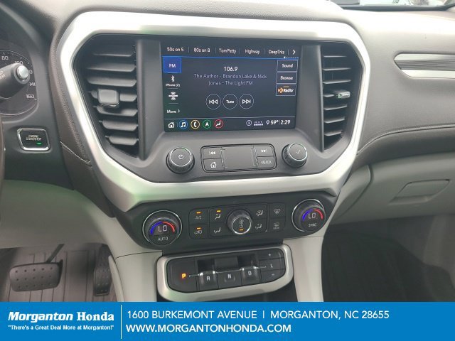 Used 2020 GMC Acadia SLT w/ LPO, Floor Liner Package FWD image 15
