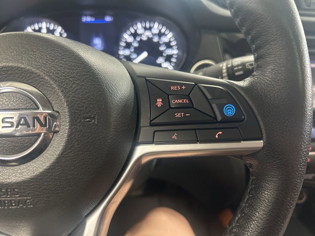 Used 2019 Nissan Rogue SL w/ Premium Package AWD/4WD image 18