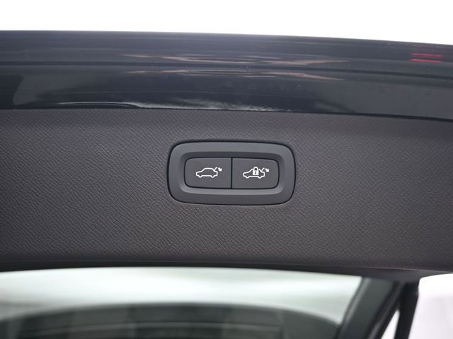 New 2026 Volvo XC90 B6 Ultra w/ Protection Package Premier image 33