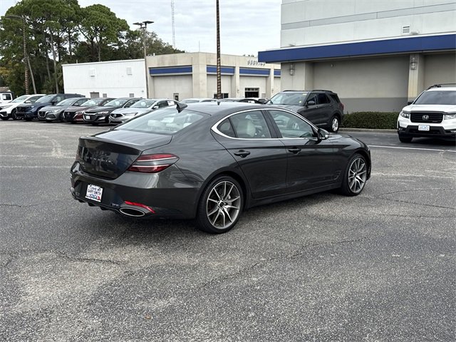 Used 2025 Genesis G70 2.5T image 5