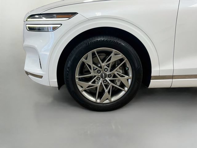 Used 2023 Genesis GV70 2.5T w/ Select Package AWD/4WD image 32