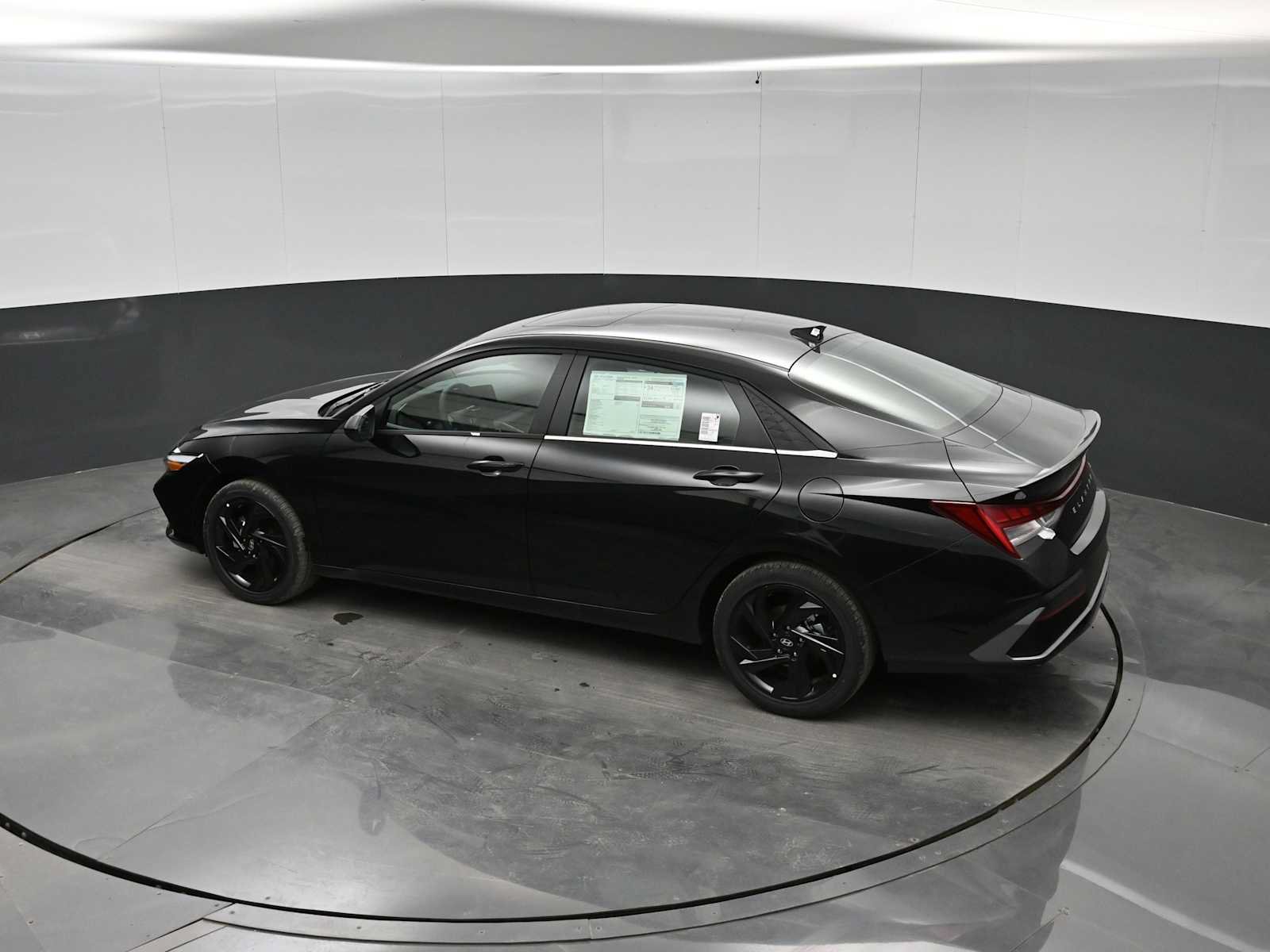 New 2026 Hyundai Elantra SEL Sport FWD image 26