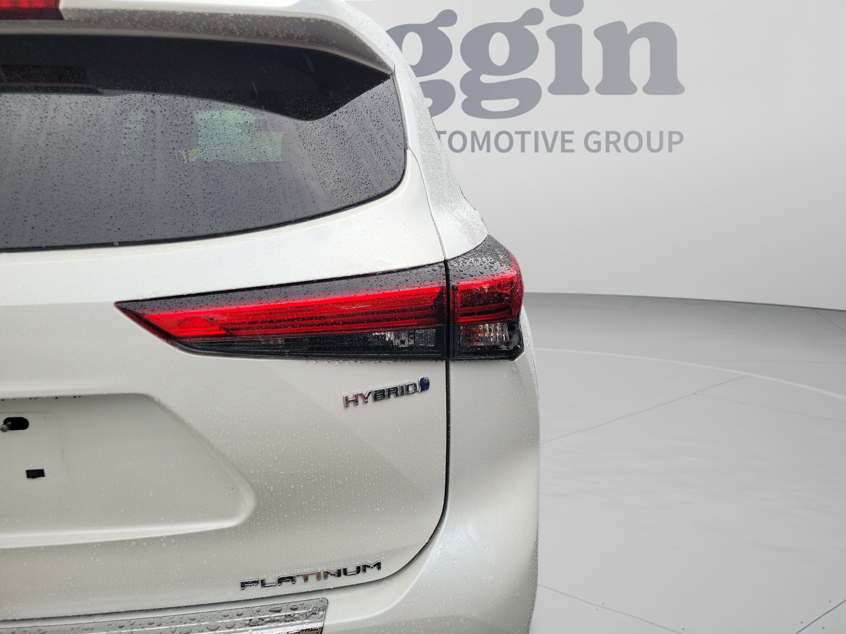 Used 2021 Toyota Highlander Platinum AWD/4WD image 19