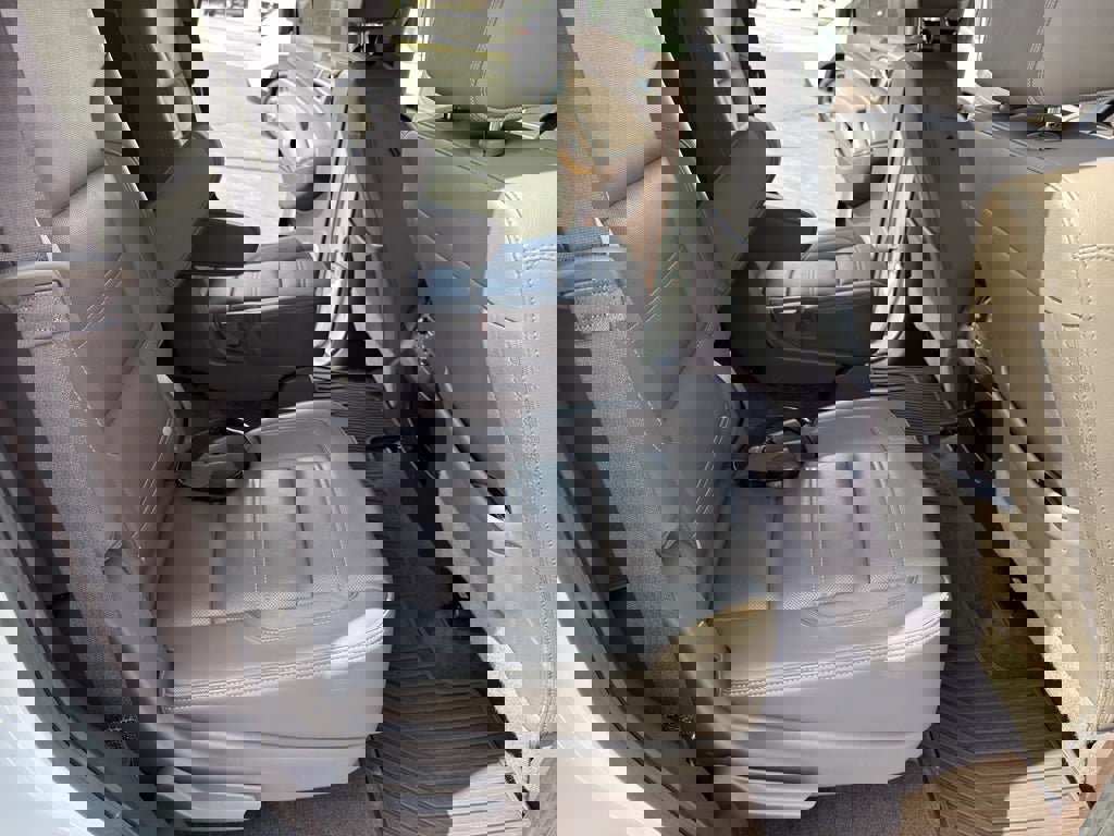 Used 2019 GMC Yukon Denali w/ Denali Ultimate Package image 33