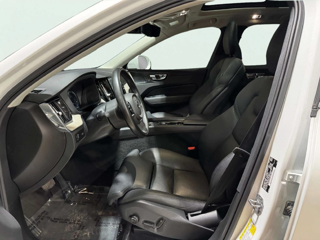 Used 2020 Volvo XC60 T5 Inscription w/ Protection Package AWD/4WD image 22