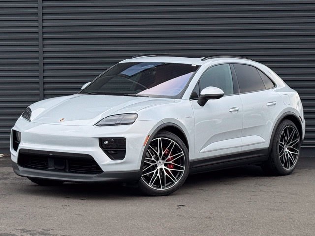 New 2025 Porsche Macan 4S Electric