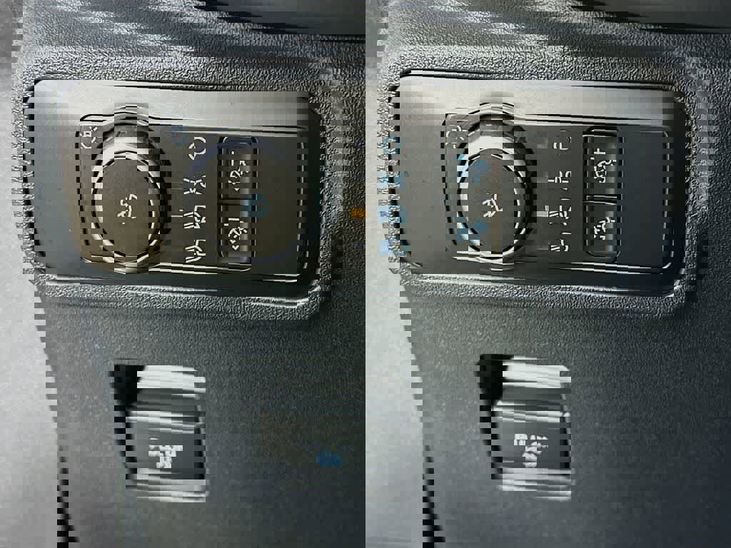 New 2026 Ford Bronco Outer Banks image 26