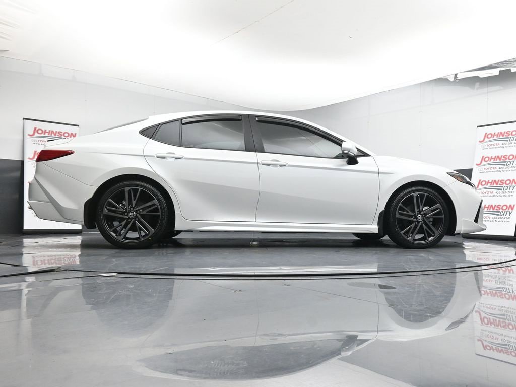 Used 2025 Toyota Camry XSE image 39