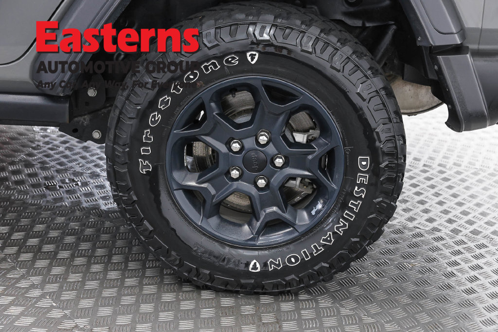 Used 2023 Jeep Wrangler Unlimited w/ Cold Weather Group AWD/4WD image 35