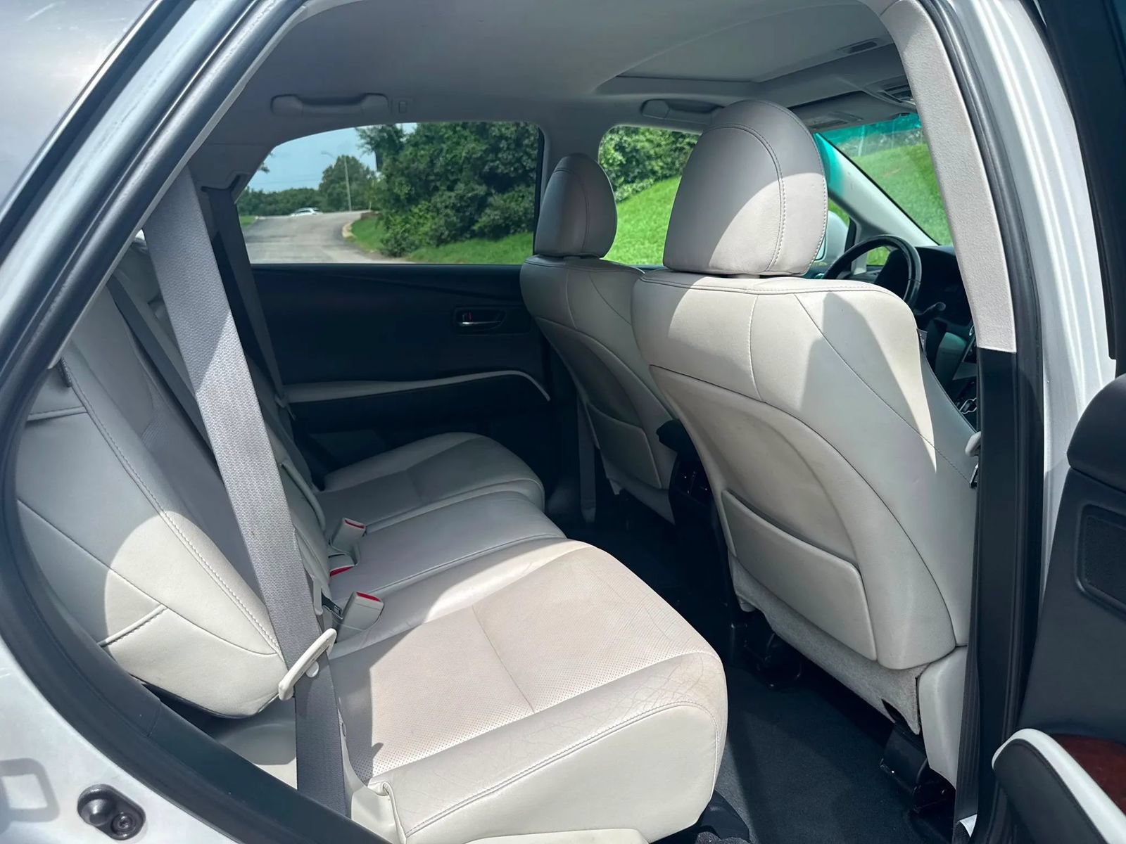 Used 2012 Lexus RX 450h AWD w/ Premium Pkg image 15