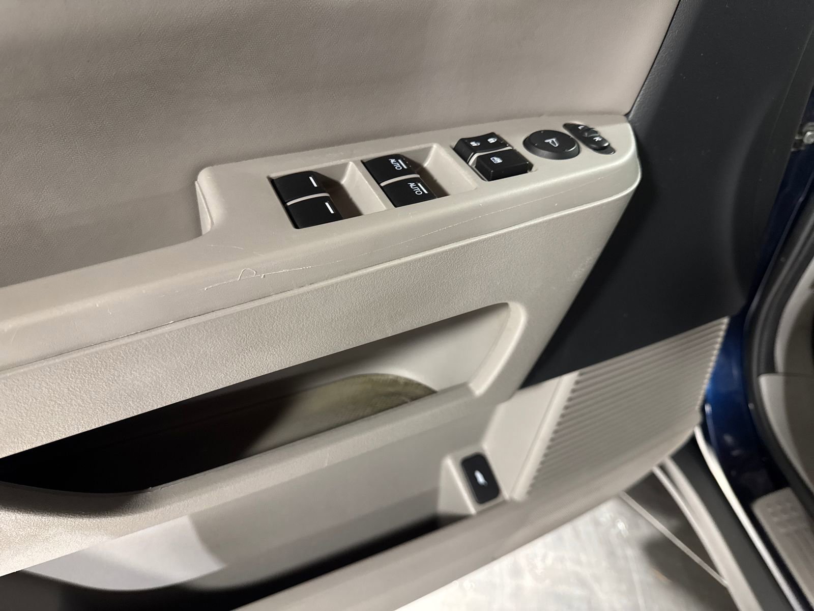 Used 2015 Honda Pilot EX-L image 23