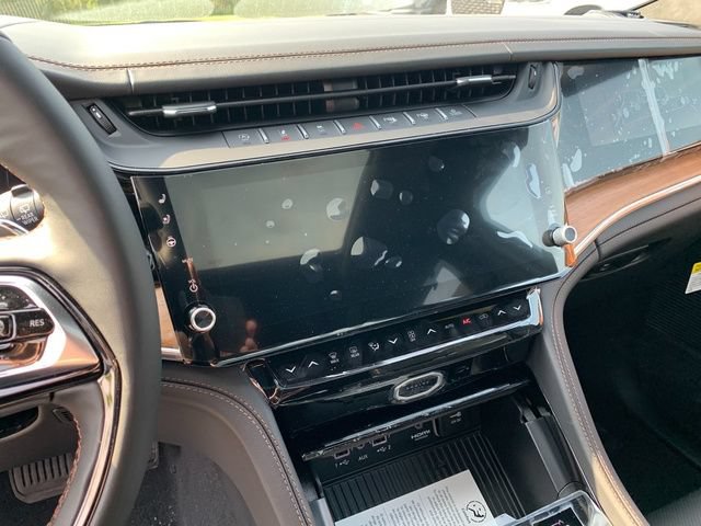 New 2027 Jeep Grand Cherokee Summit AWD/4WD image 19