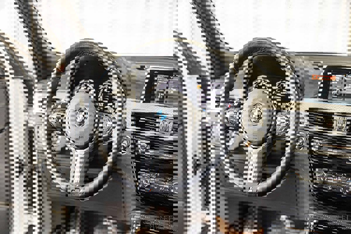 Used 2018 BMW X2 xDrive28i w/ M SportX Package image 39