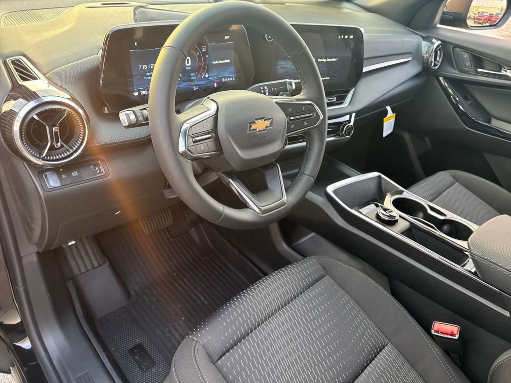 New 2026 Chevrolet Equinox LT w/ Safety and Technology Package image 14