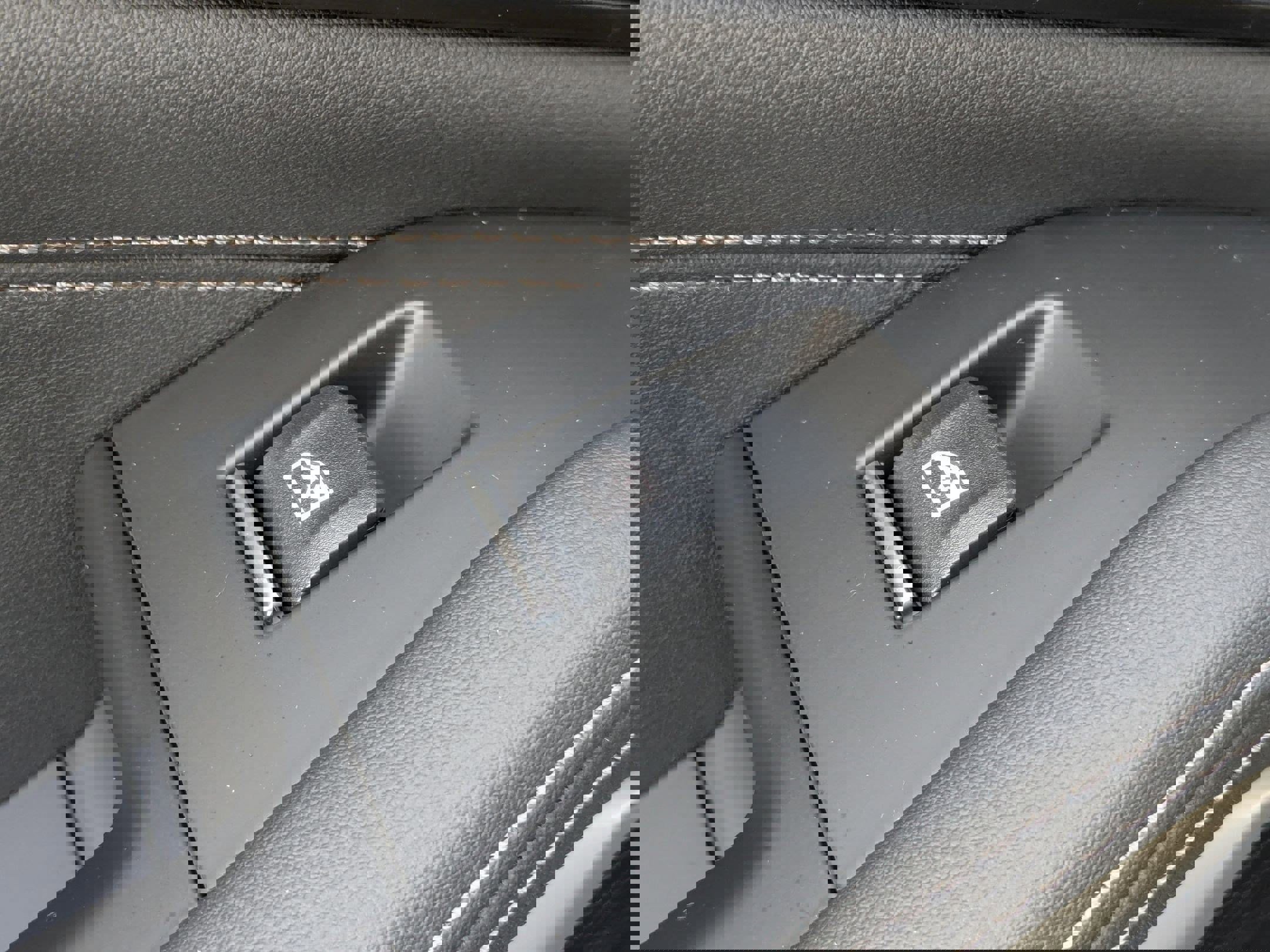 New 2026 BMW X5 xDrive40i w/ M Sport Package image 29