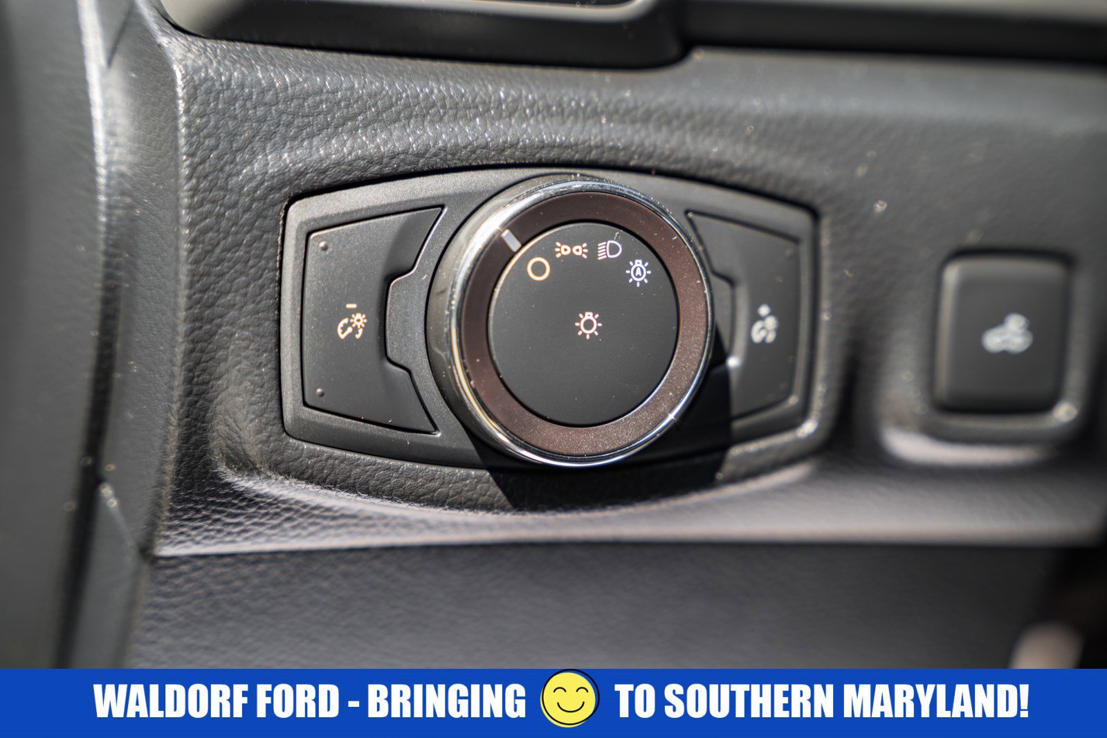 Used 2019 Ford Ranger XL image 38