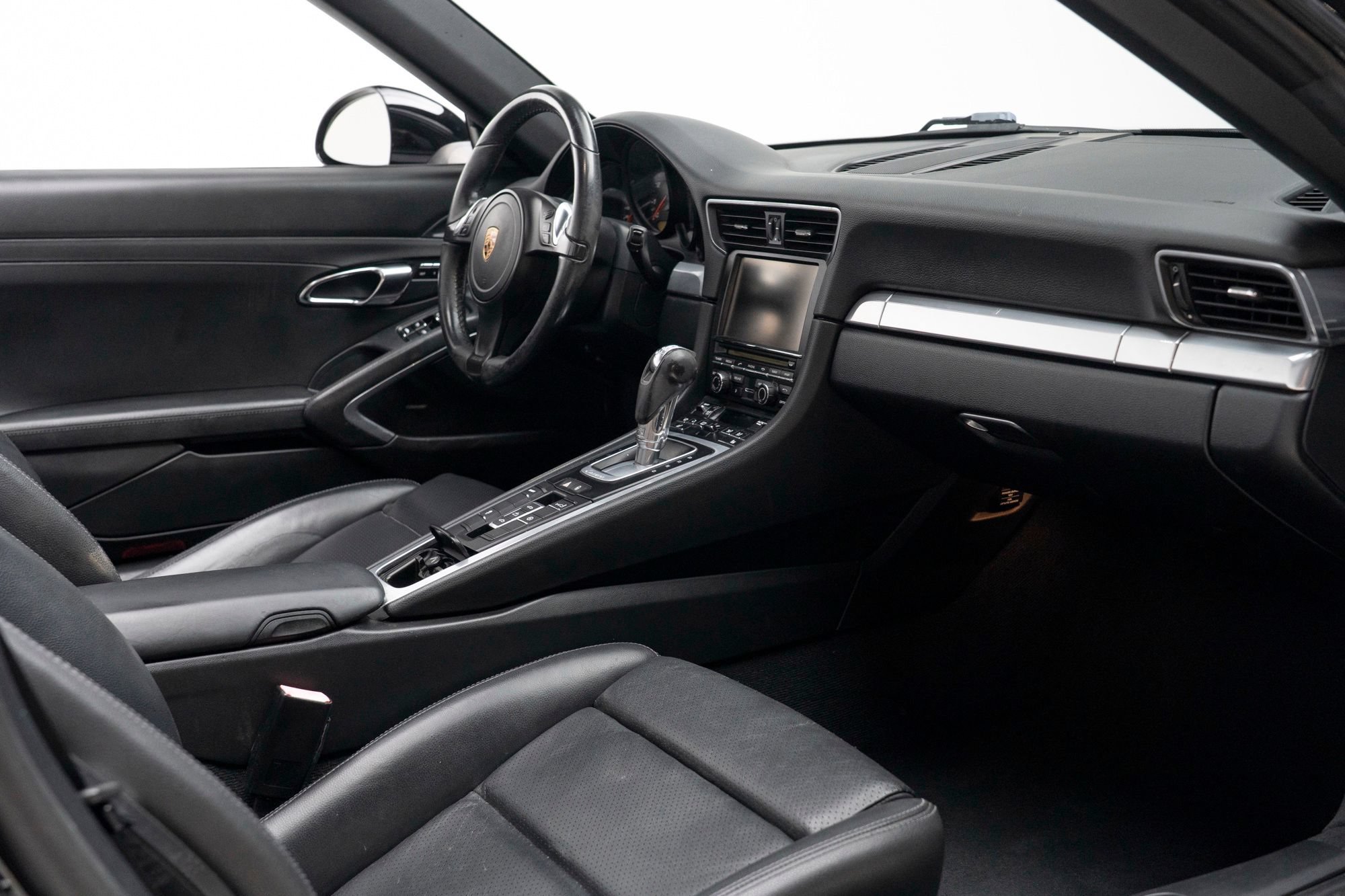 Used 2013 Porsche 911 Carrera 4 AWD/4WD image 22