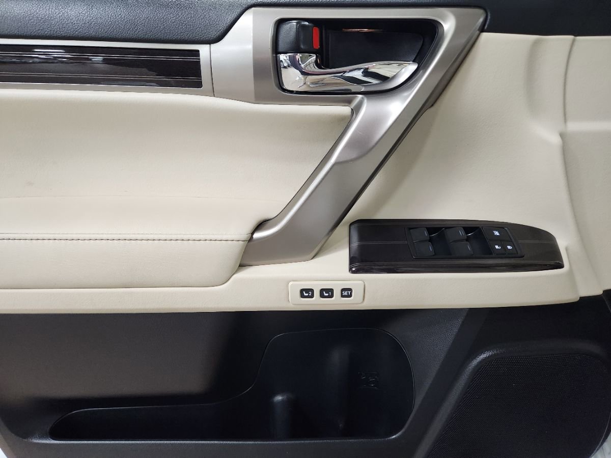 Used 2021 Lexus GX 460 Premium image 42