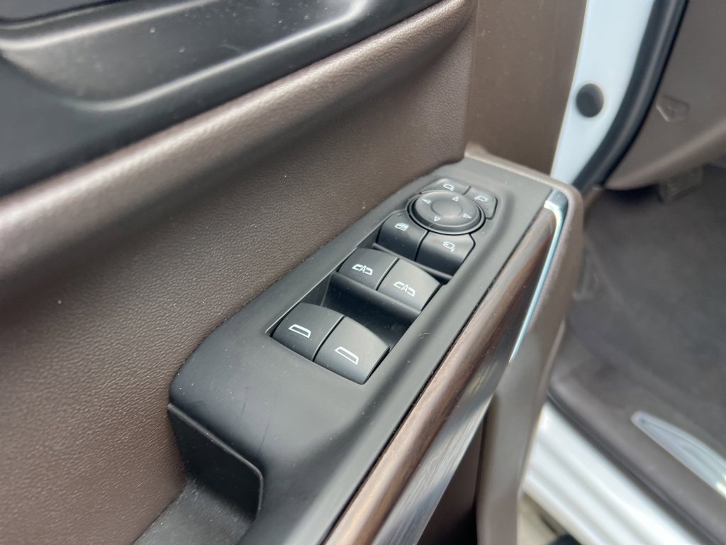 Used 2022 GMC Sierra 1500 SLT w/ X31 Off-Road Package image 12