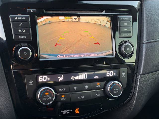 Used 2020 Nissan Rogue SV FWD image 27