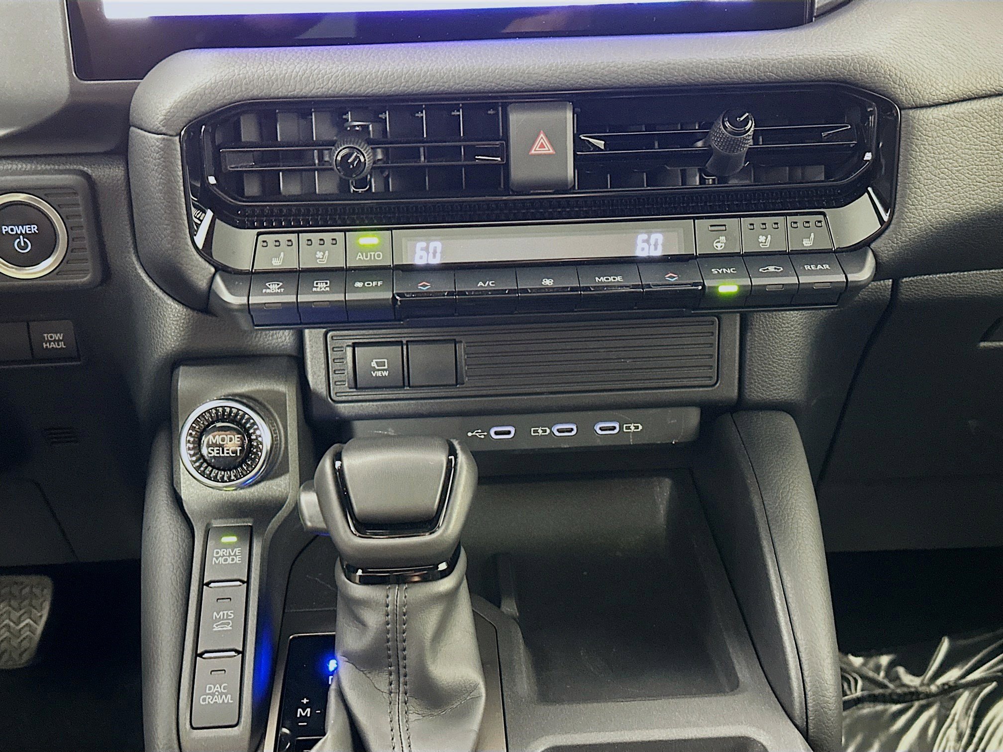 Used 2024 Toyota Land Cruiser image 13