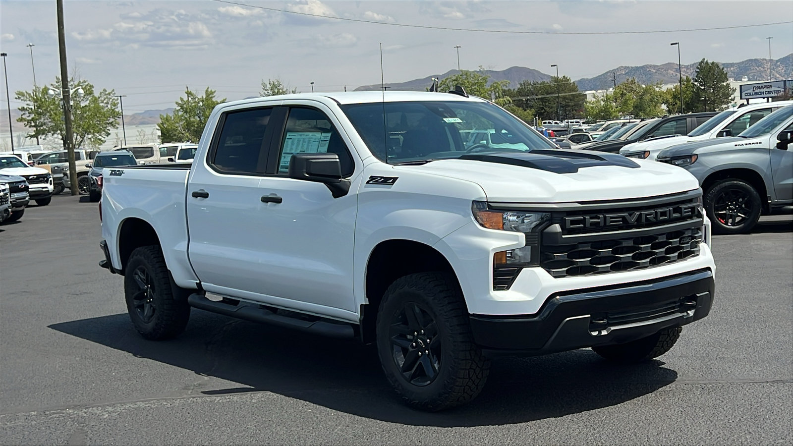 New 2026 Chevrolet Silverado 1500 Custom Trail Boss w/ Dark Appearance Package AWD/4WD image 3