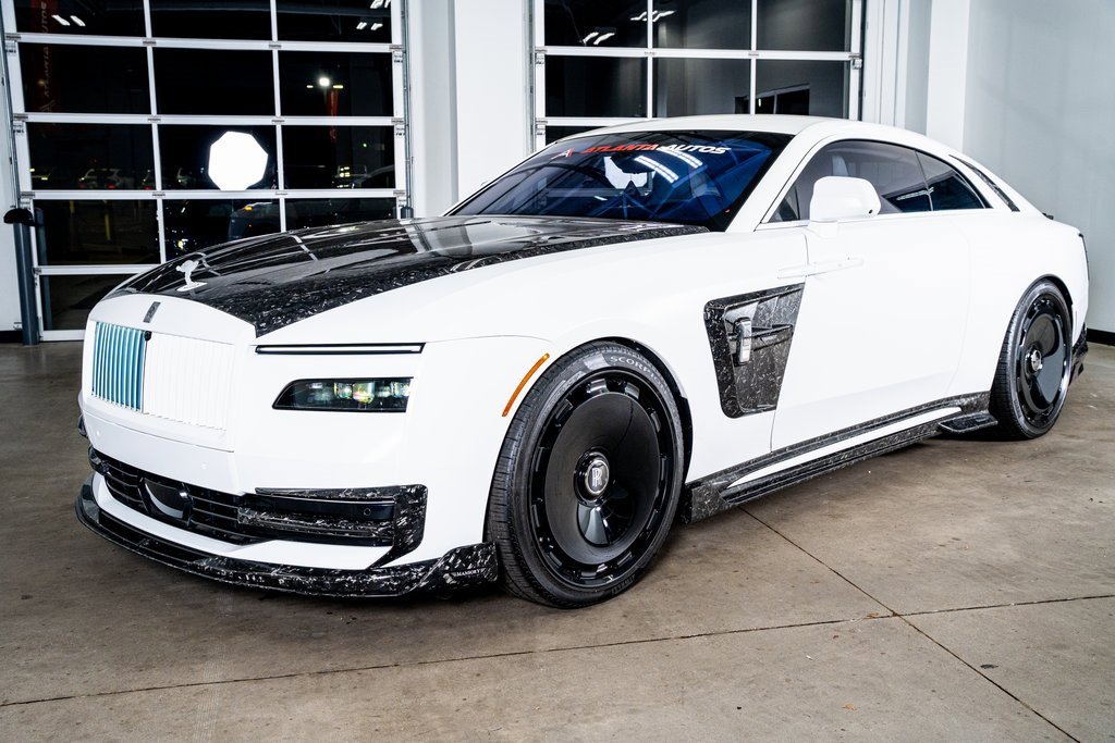 Used 2024 Rolls-Royce Spectre w/ Spectre Launch Package image 13