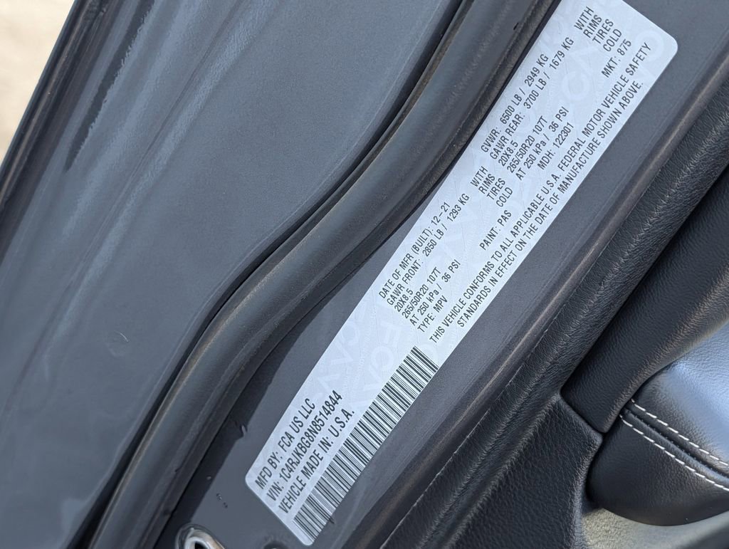 Used 2022 Jeep Grand Cherokee L Limited image 37