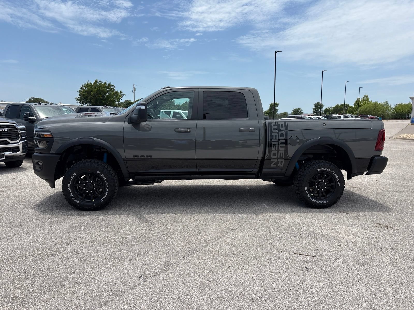 New 2026 RAM 2500 Power Wagon AWD/4WD video 2