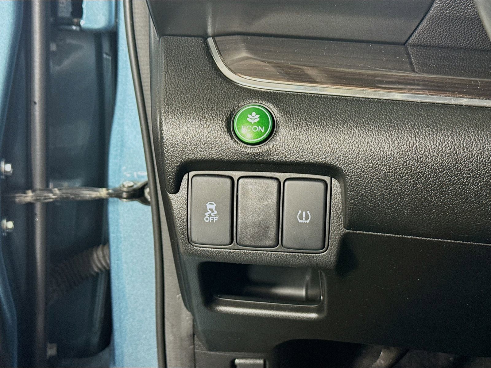 Used 2015 Honda CR-V EX-L image 11