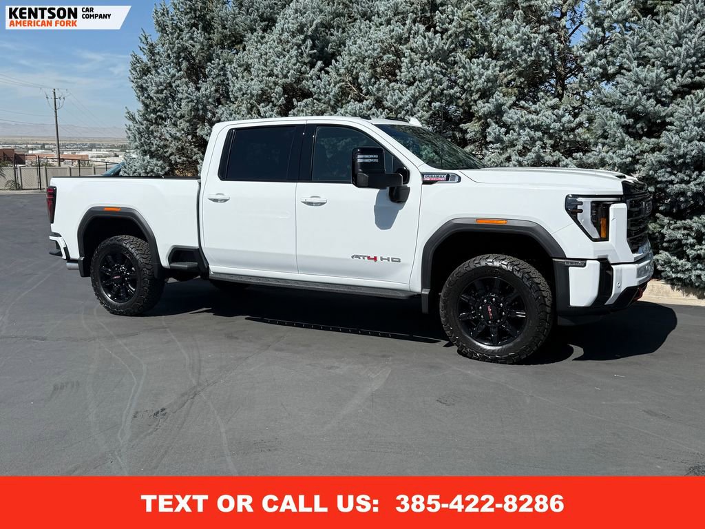 Used 2025 GMC Sierra 2500 AT4 image 12