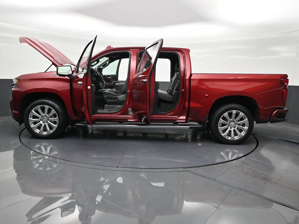Used 2020 Chevrolet Silverado 1500 High Country w/ Technology Package AWD/4WD image 33