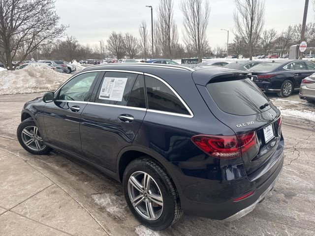 Used 2021 Mercedes-Benz GLC 300 4MATIC image 5