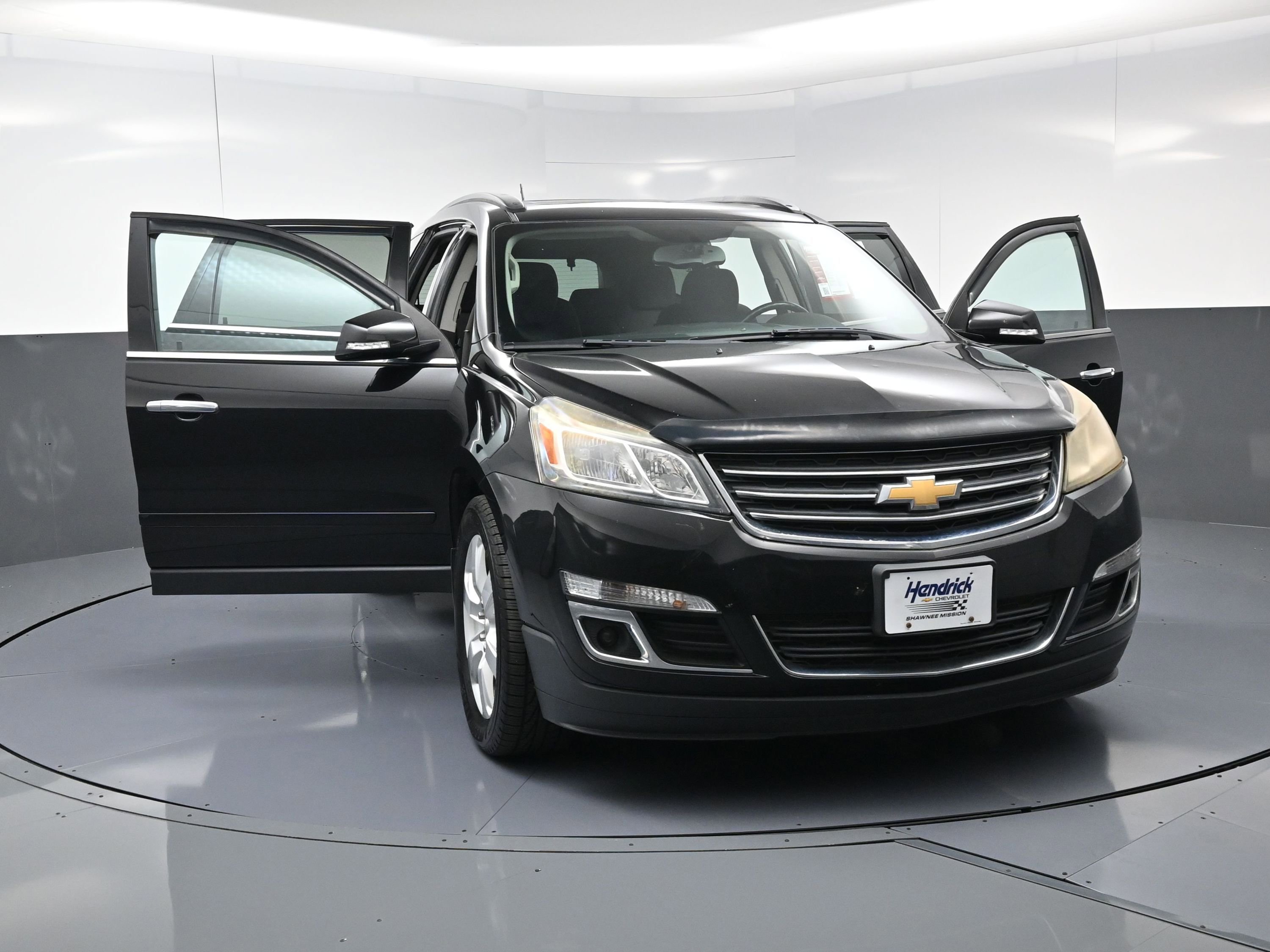 Used 2016 Chevrolet Traverse LT w/ Style and Technology Package image 24