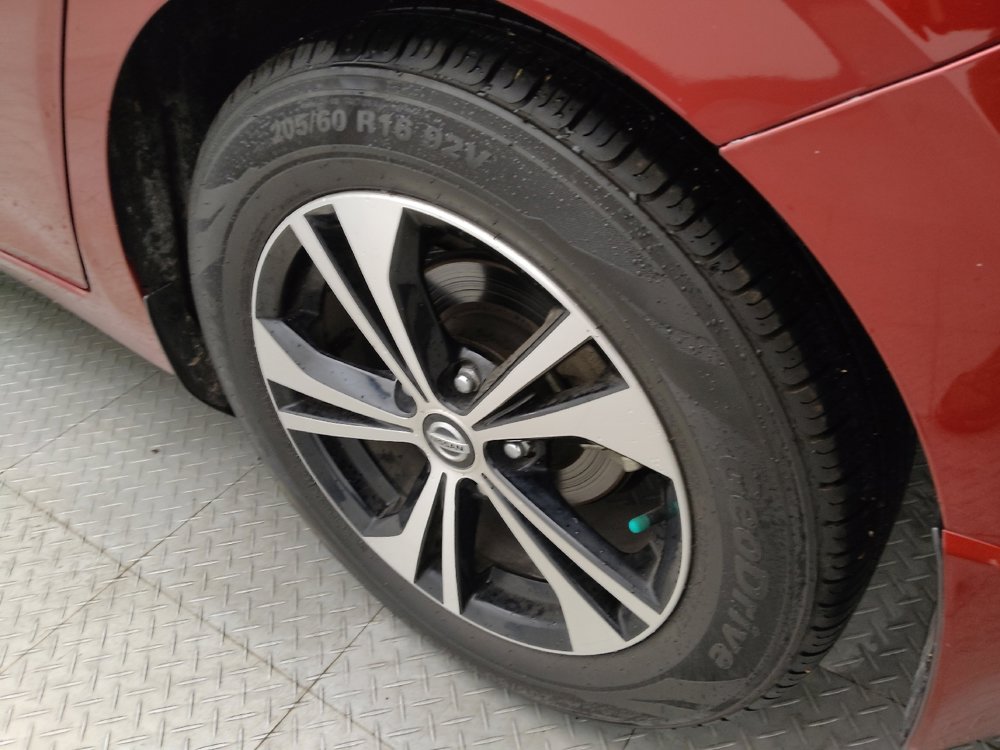 Used 2021 Nissan Sentra SV image 31